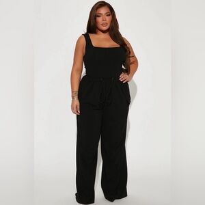 😍 Fashion Nova 😍 Cargo Jumpsuit